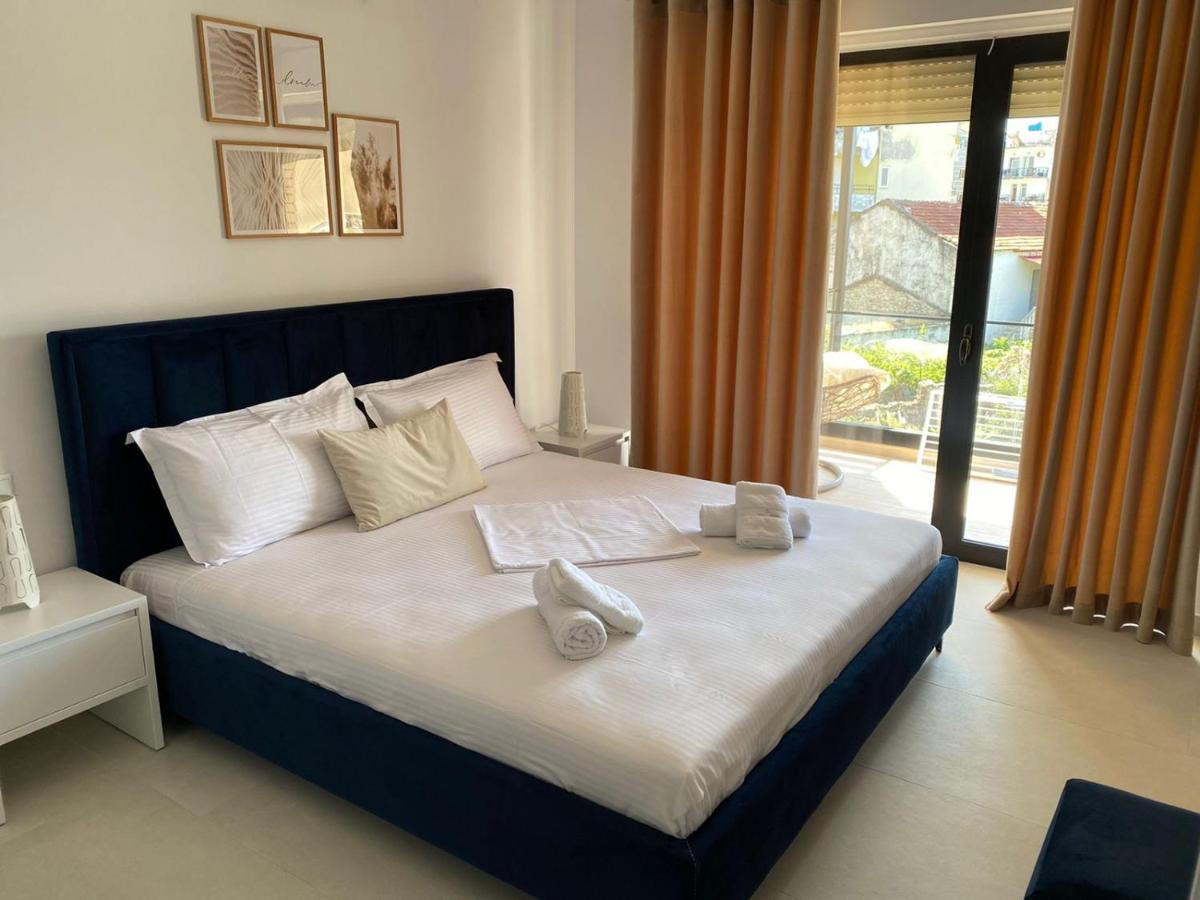 Apartment Artemis Himare Buitenkant foto