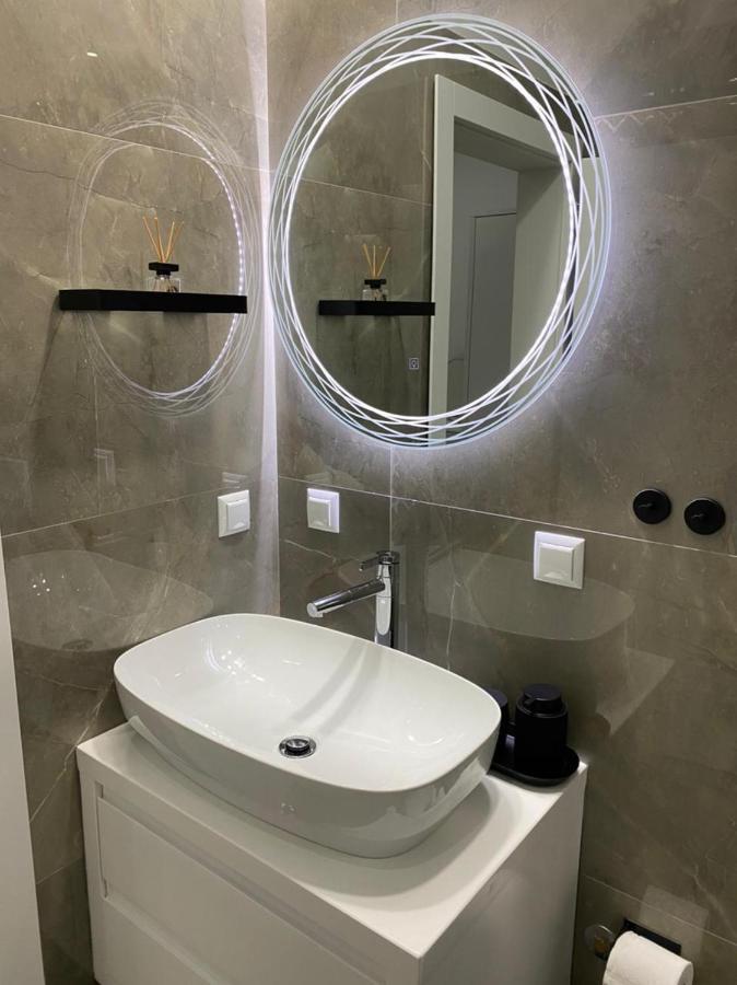 Apartment Artemis Himare Buitenkant foto