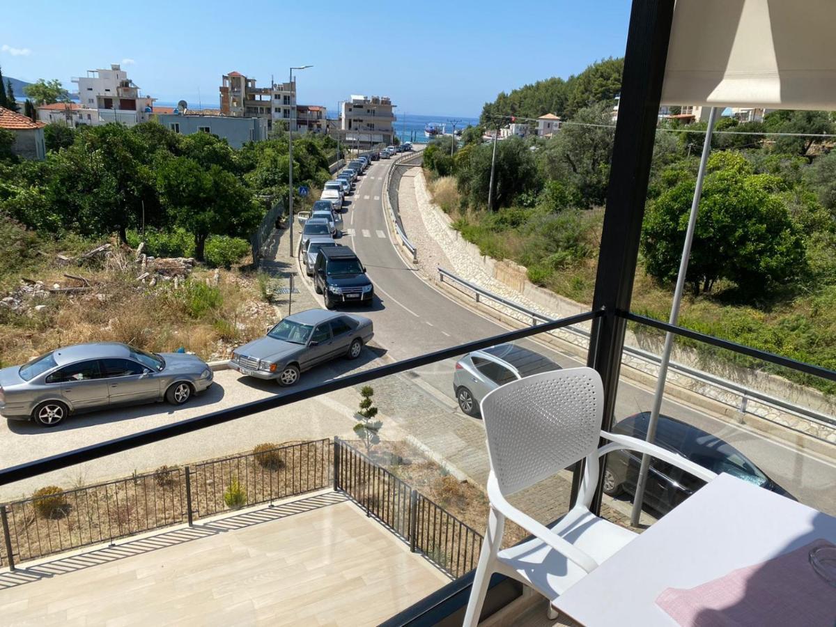 Apartment Artemis Himare Buitenkant foto
