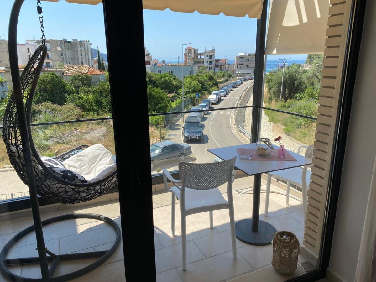 Apartment Artemis Himare Buitenkant foto