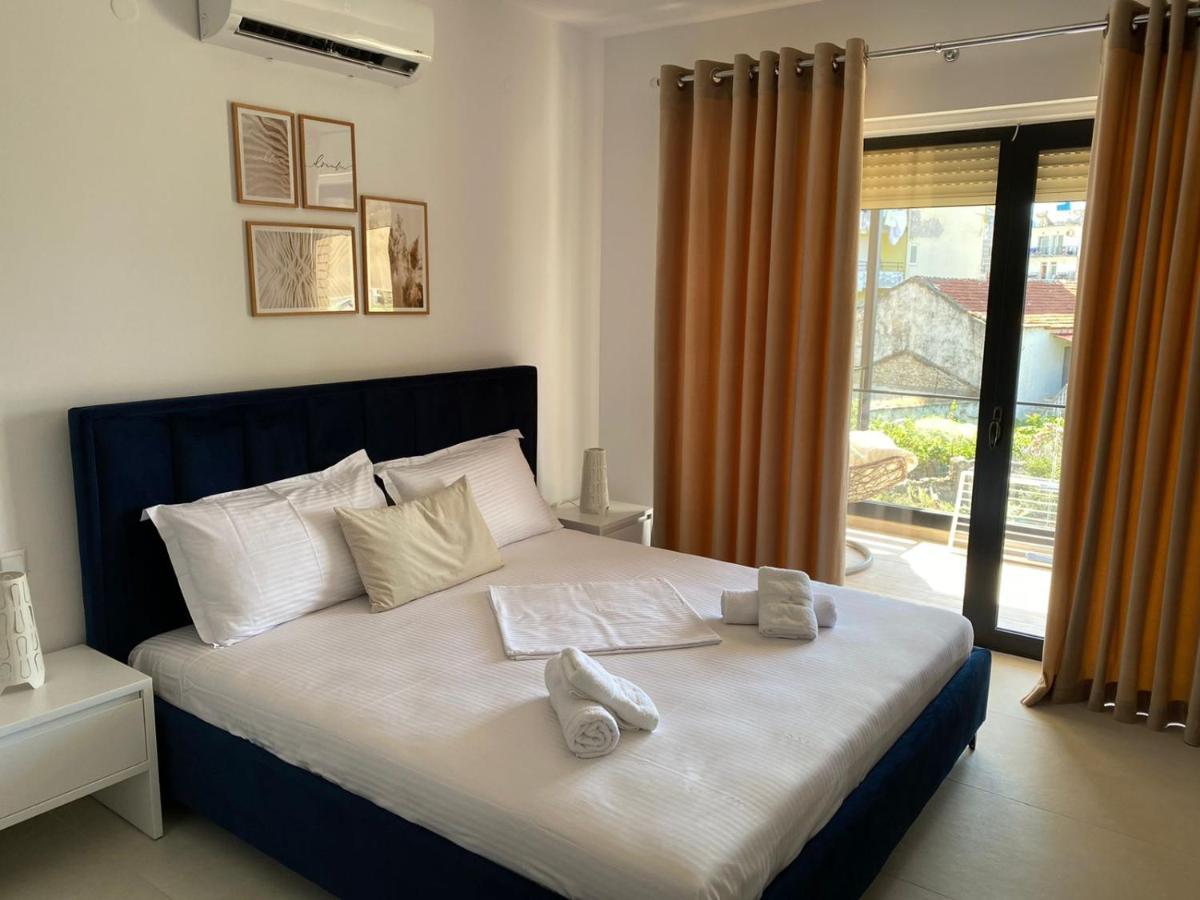 Apartment Artemis Himare Buitenkant foto