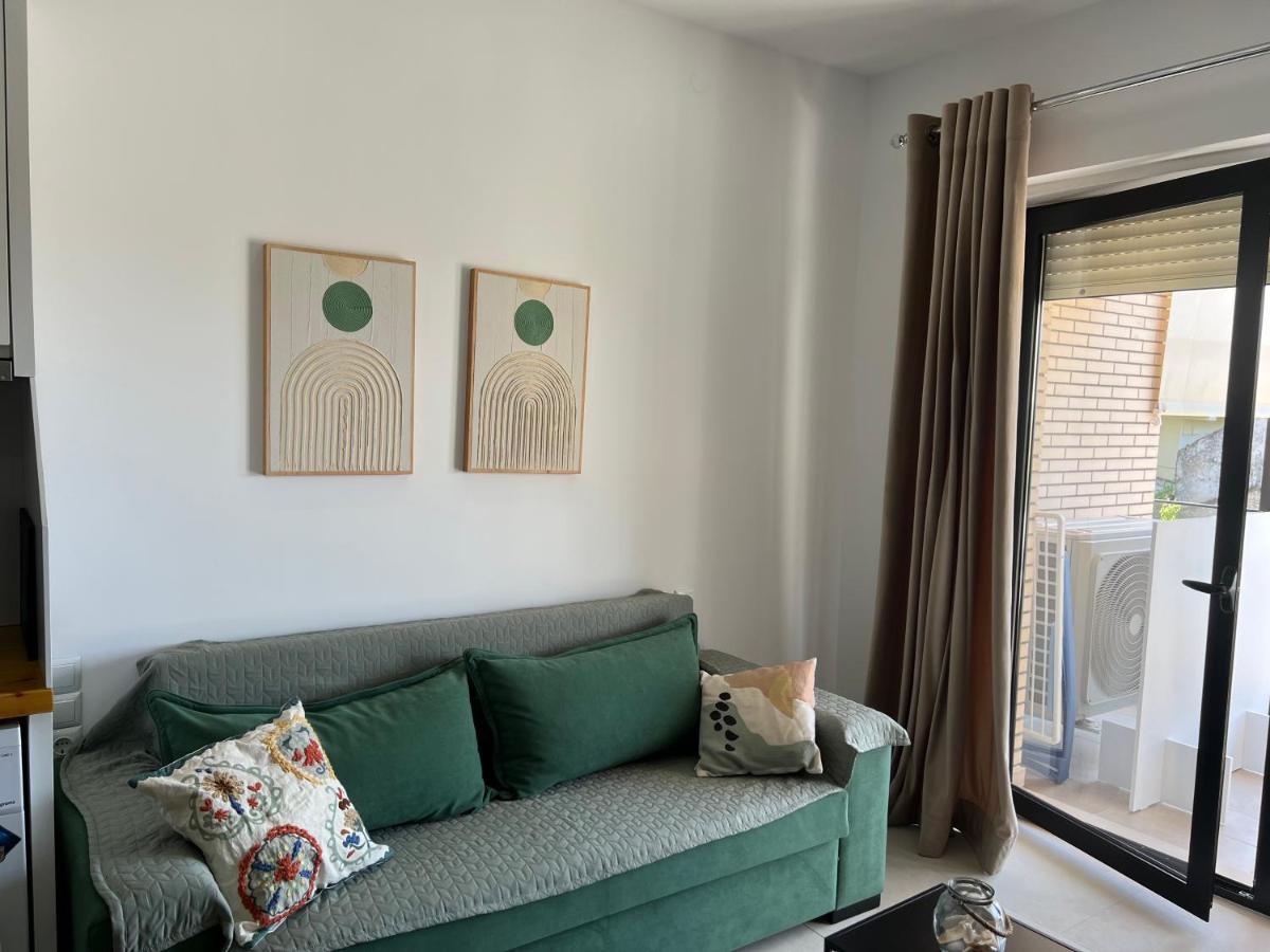 Apartment Artemis Himare Buitenkant foto