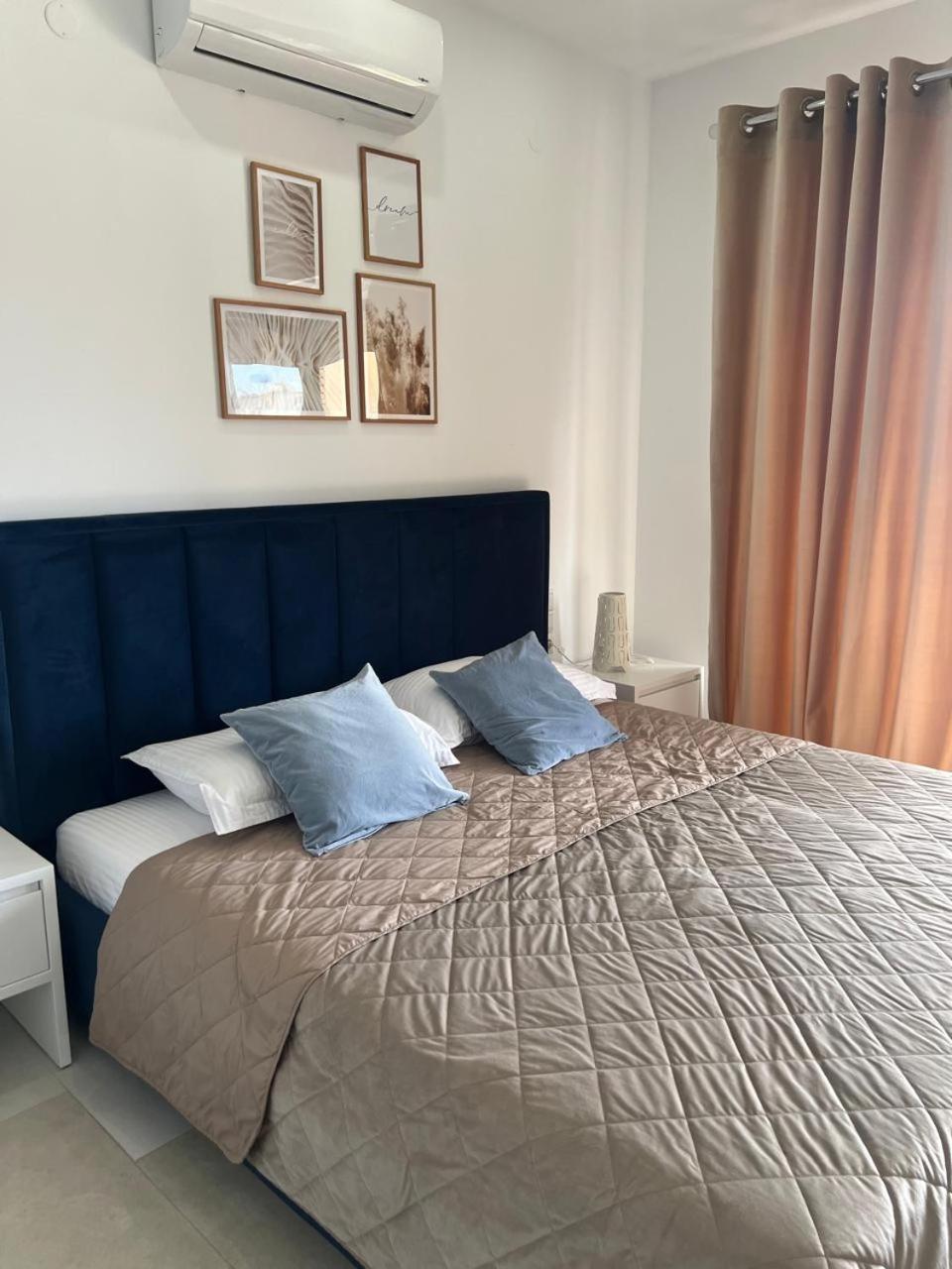 Apartment Artemis Himare Buitenkant foto